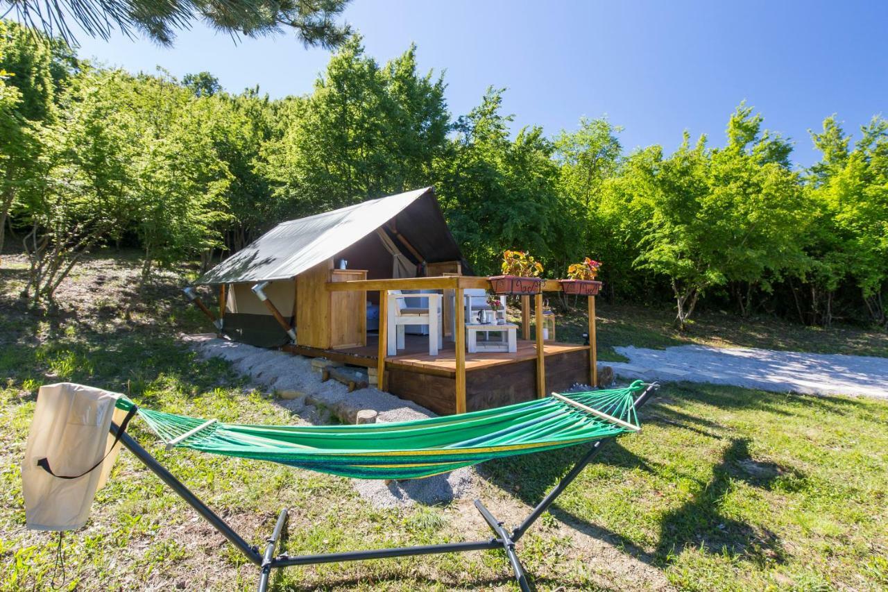 Kamp Romantik - Glamping Labin  Eksteriør bilde